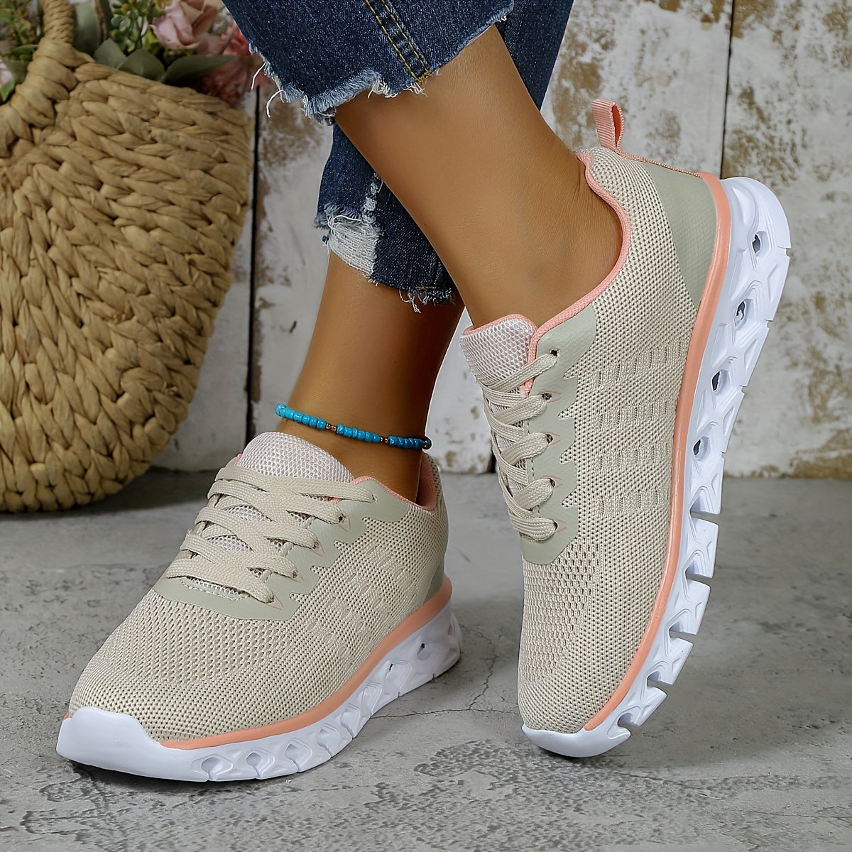 Women's Solid Color Casual Sneakers, Soft Sole Platform, Lightweight Non-slip MVP Sports Wear & Gear